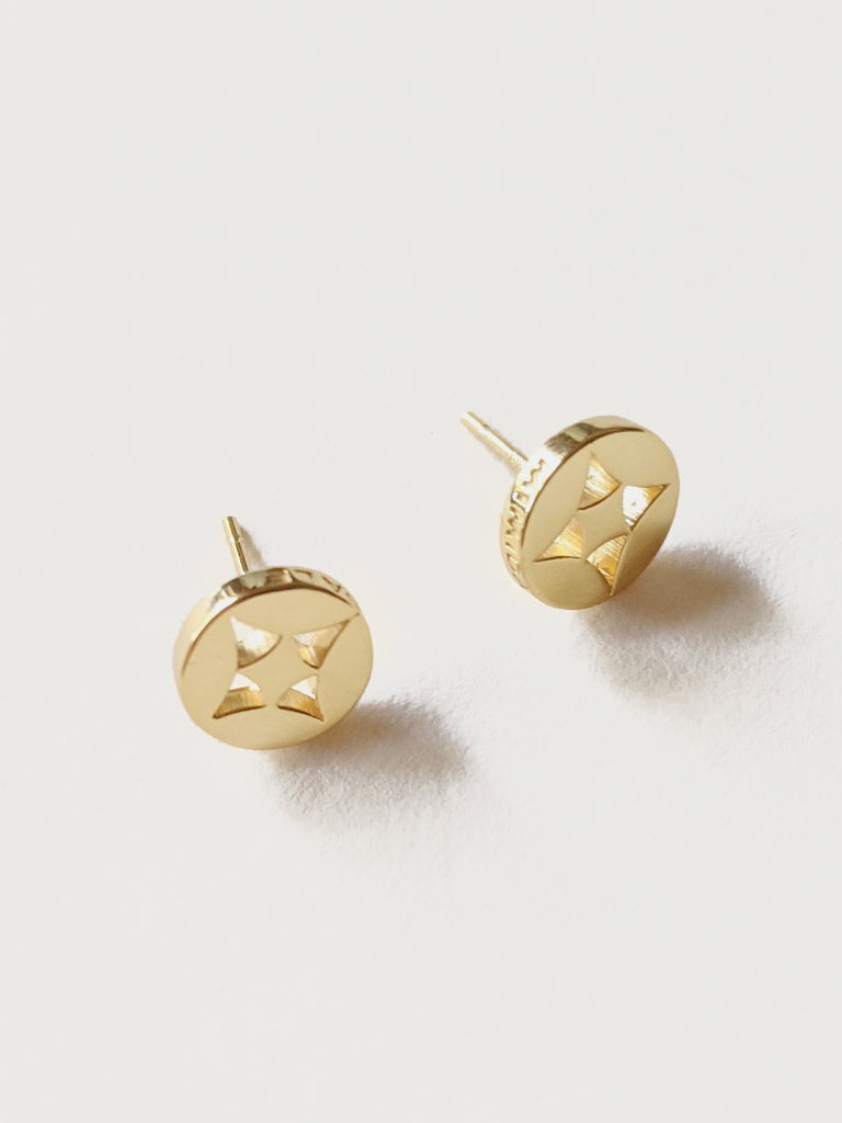 Shippou Gold Stud Earrings